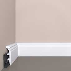 Плинтус напольный Bello Deco П25 с монтажной планкой, под покраску (80х20х2000)